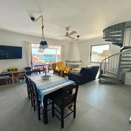 Dom wakacyjny Portoheli Downtown, Pool & Port View